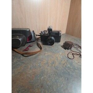 Yashica 35 YL 35mm Film Rangefinder Camera Yashinon Lens 4.5cm f1.9 with flash!!